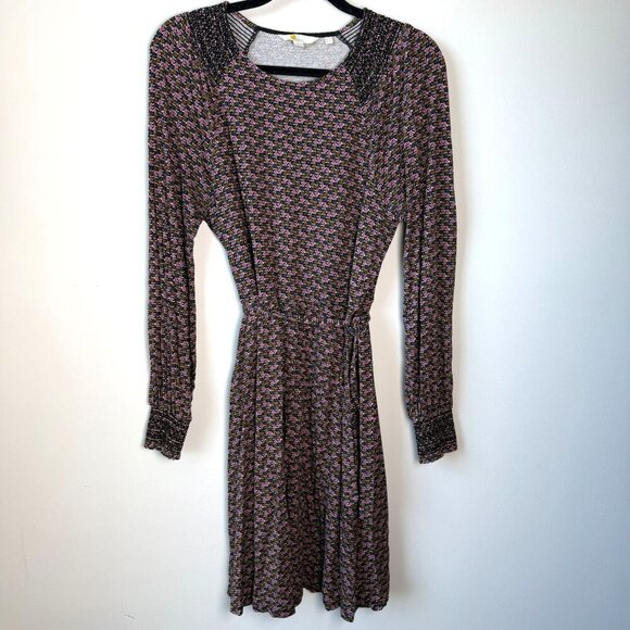 Boden Grace Smocked Jersey Long Sleeve Dress Black Water Lillies Size 12R - Picture 5 of 11